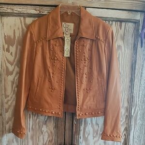 NWT Cripple Creek Women's Tan Leather Studded Jacket